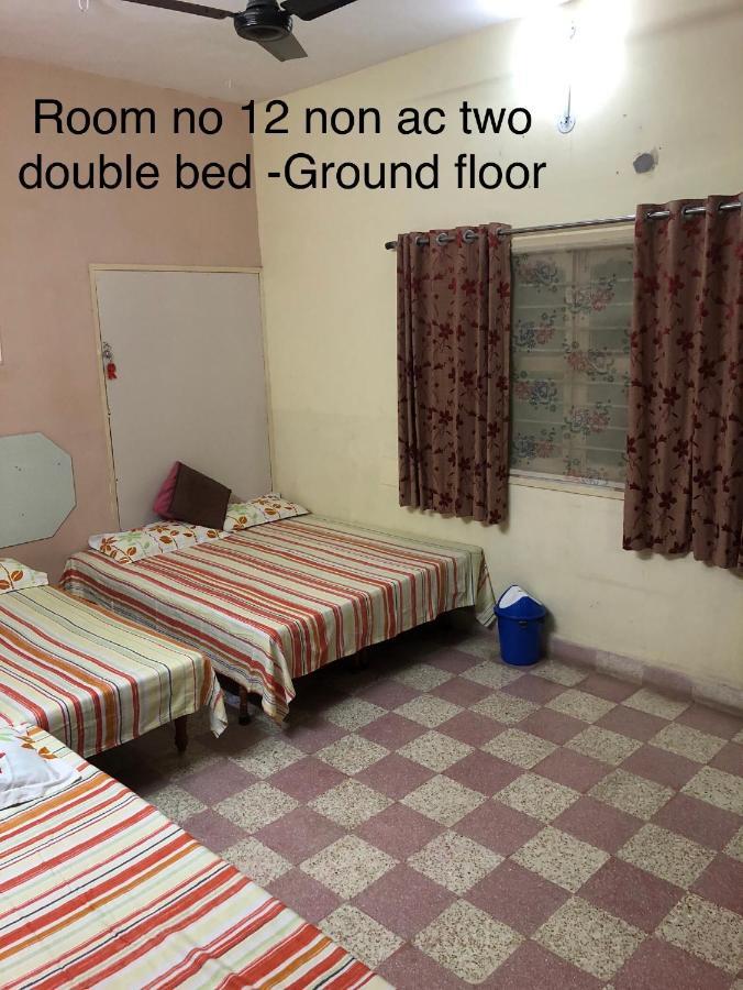 Rukmavati Guest House Mundra Ngoại thất bức ảnh